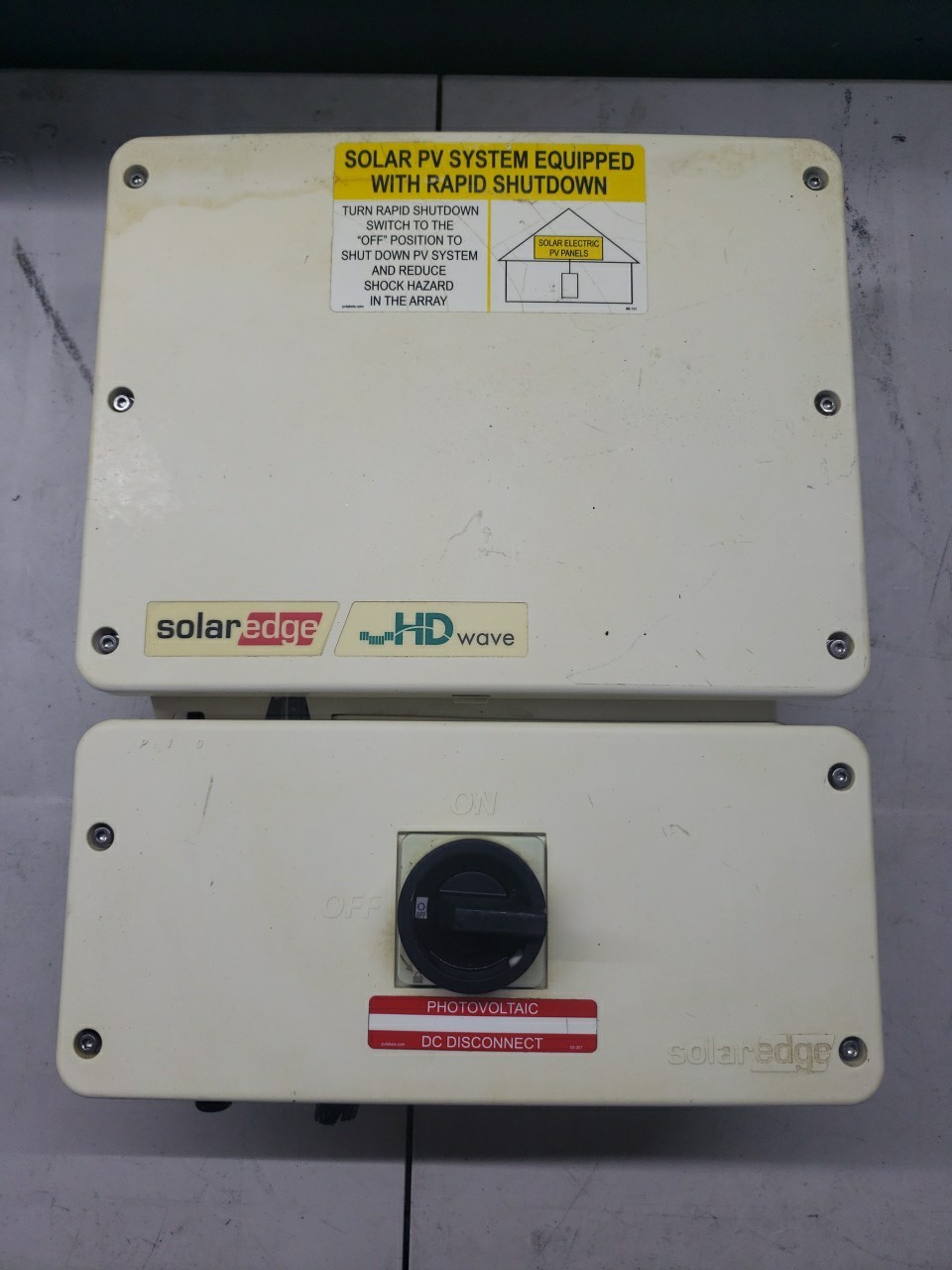 SolarEdge SE5000H-US000BNU4 HD-Wave Single Phase Inverter | 5.0kW