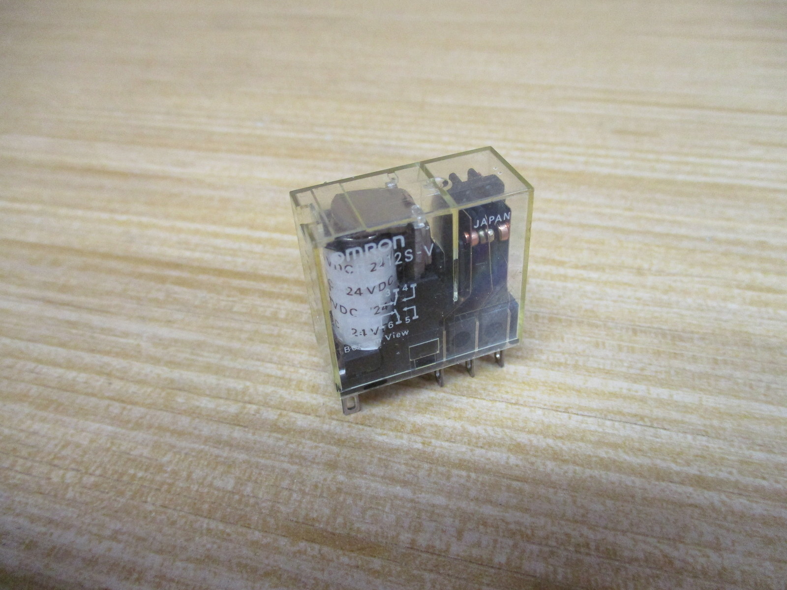 Omron G2R-212S-V Relay G2R212SV