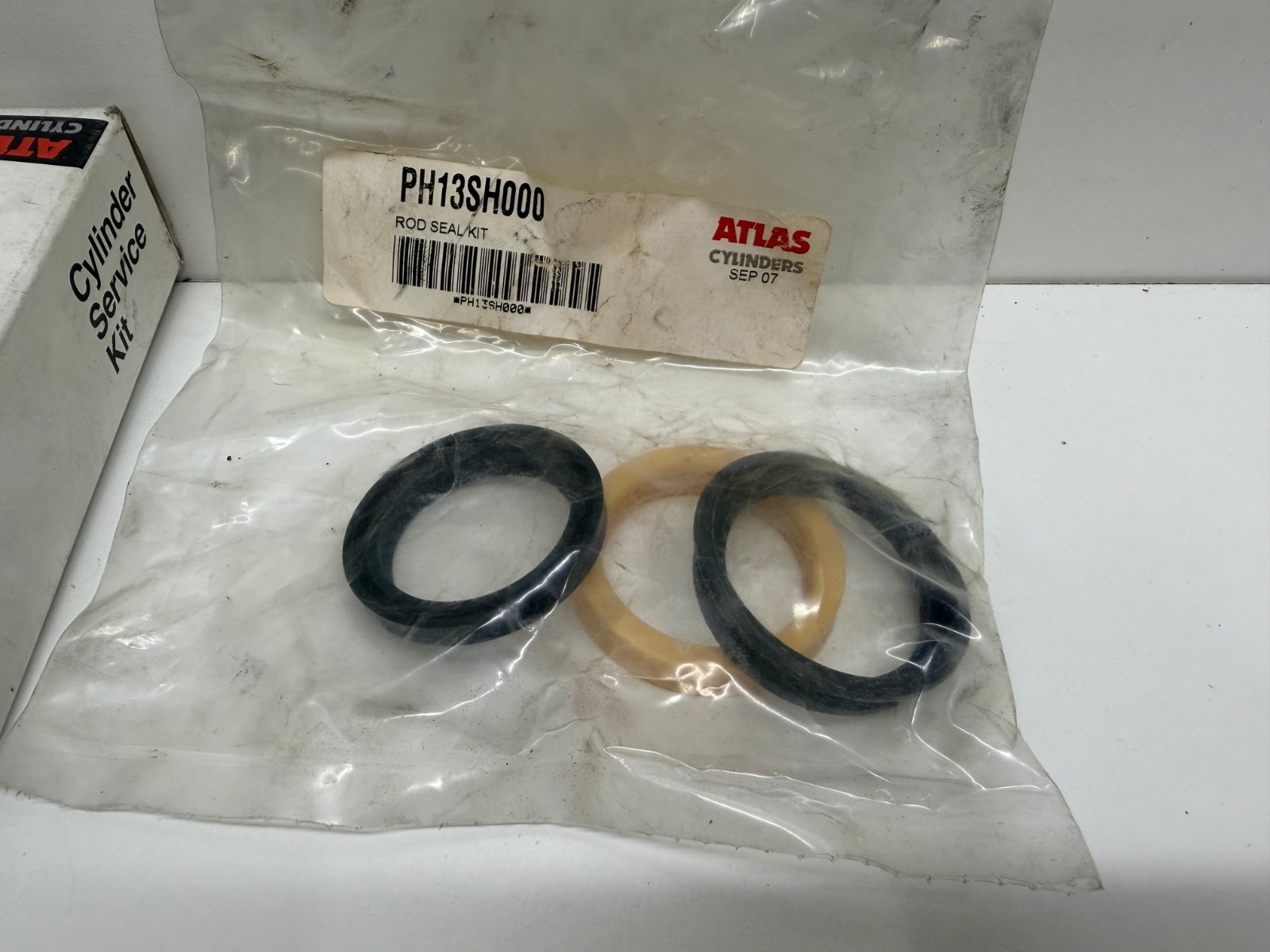 NEW OLD STOCK! ATLAS ROD SEAL KIT PH13SH000