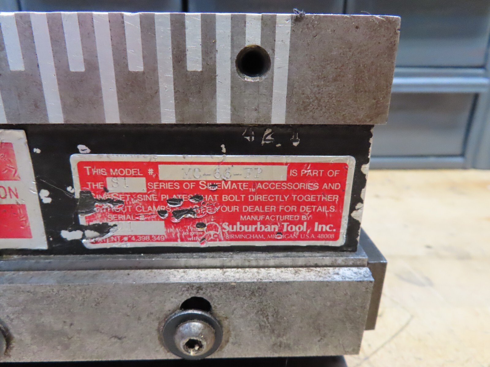 Suburban Tool MC-66-FP S1 6″ X 6″ On/Off magnetic chuck & SP-66 sine plate