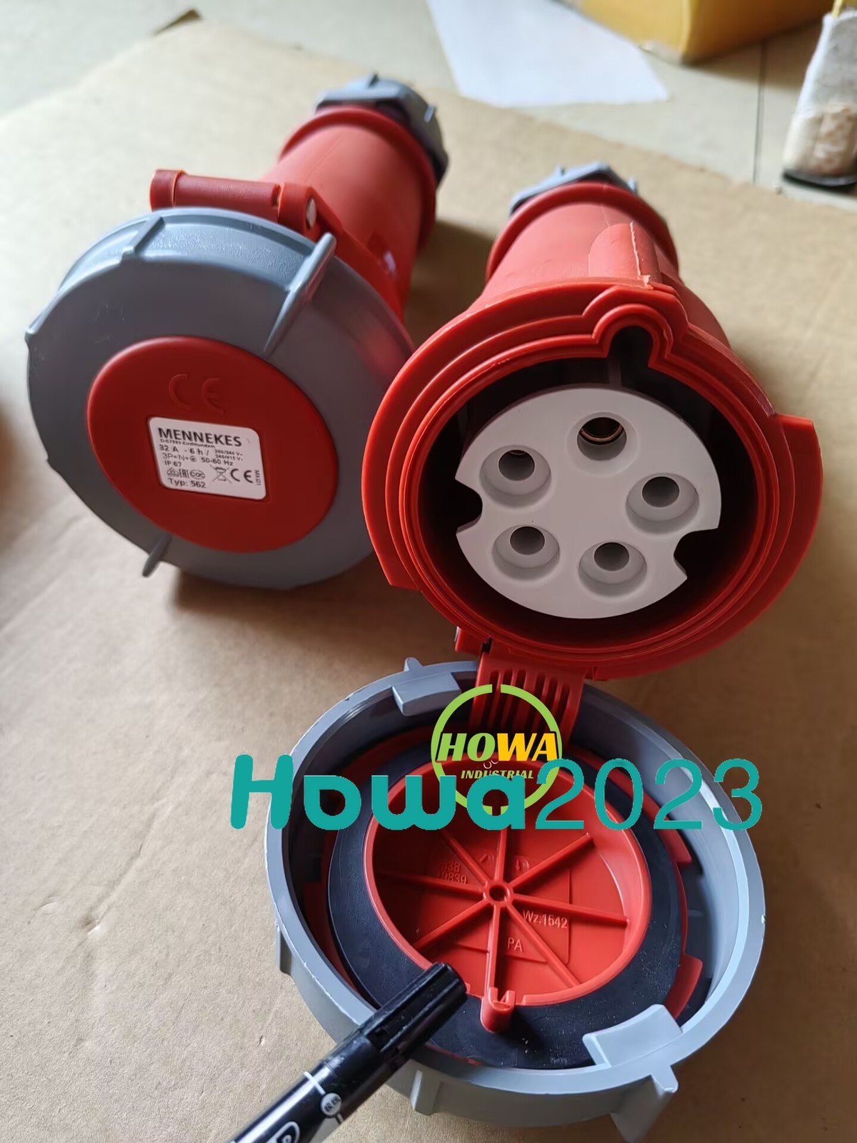 1PC NEW FOR MENNEKES Industrial socket connector TYP:562 5-core 32A 400V