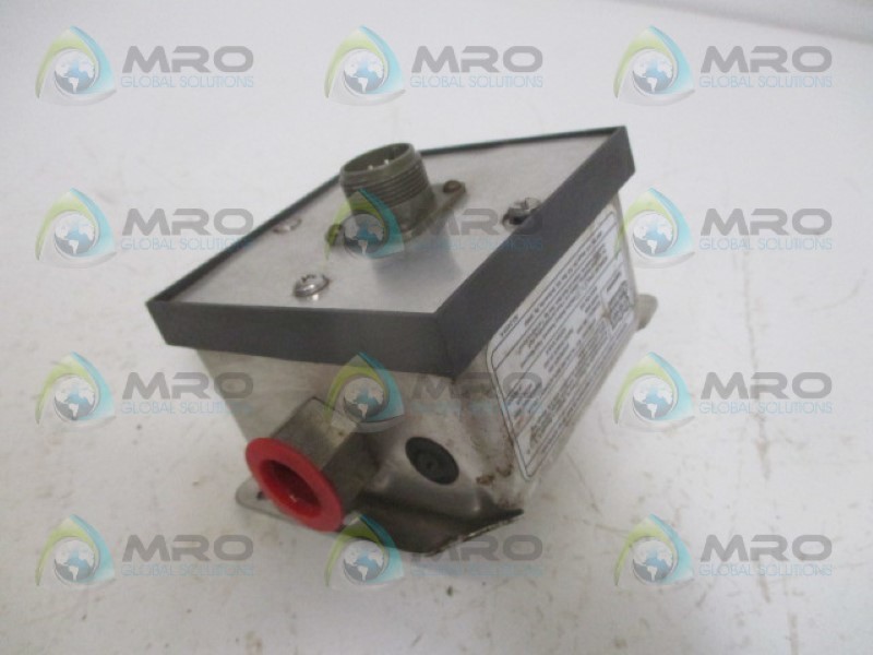 FACTORY MUTUAL SYSTEM DT-83-X1-Y TEMPERATURE READOUT (AS PICTURED) UNMP
