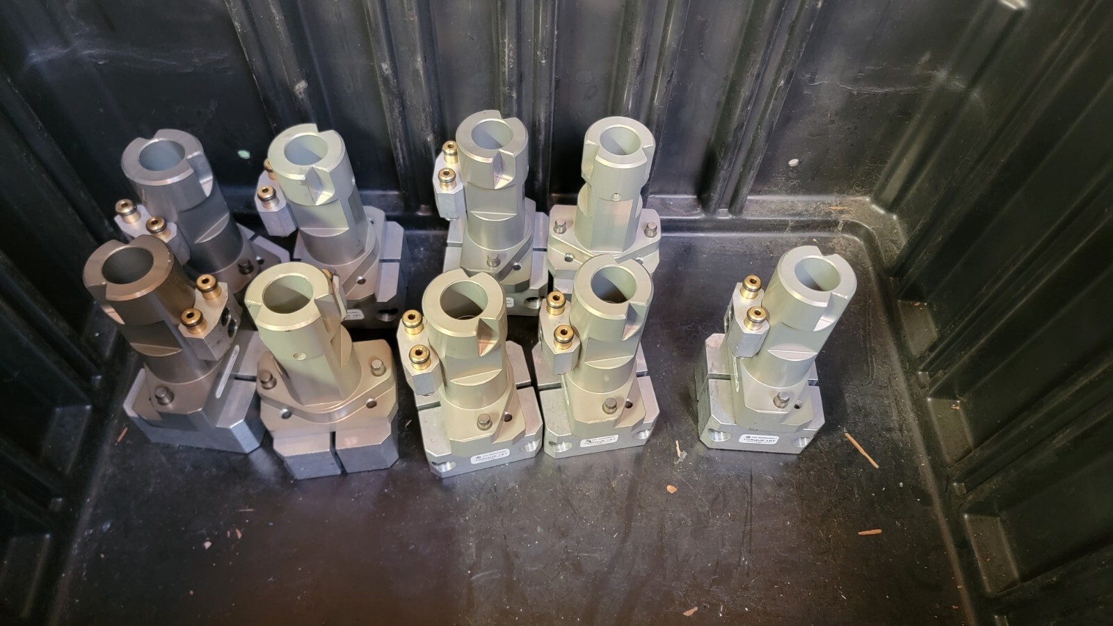 IMI Norgren LRA204NANNNN LINK RAIL ADAPTERS NEW OLD STOCK FREE SHIP LOC R1