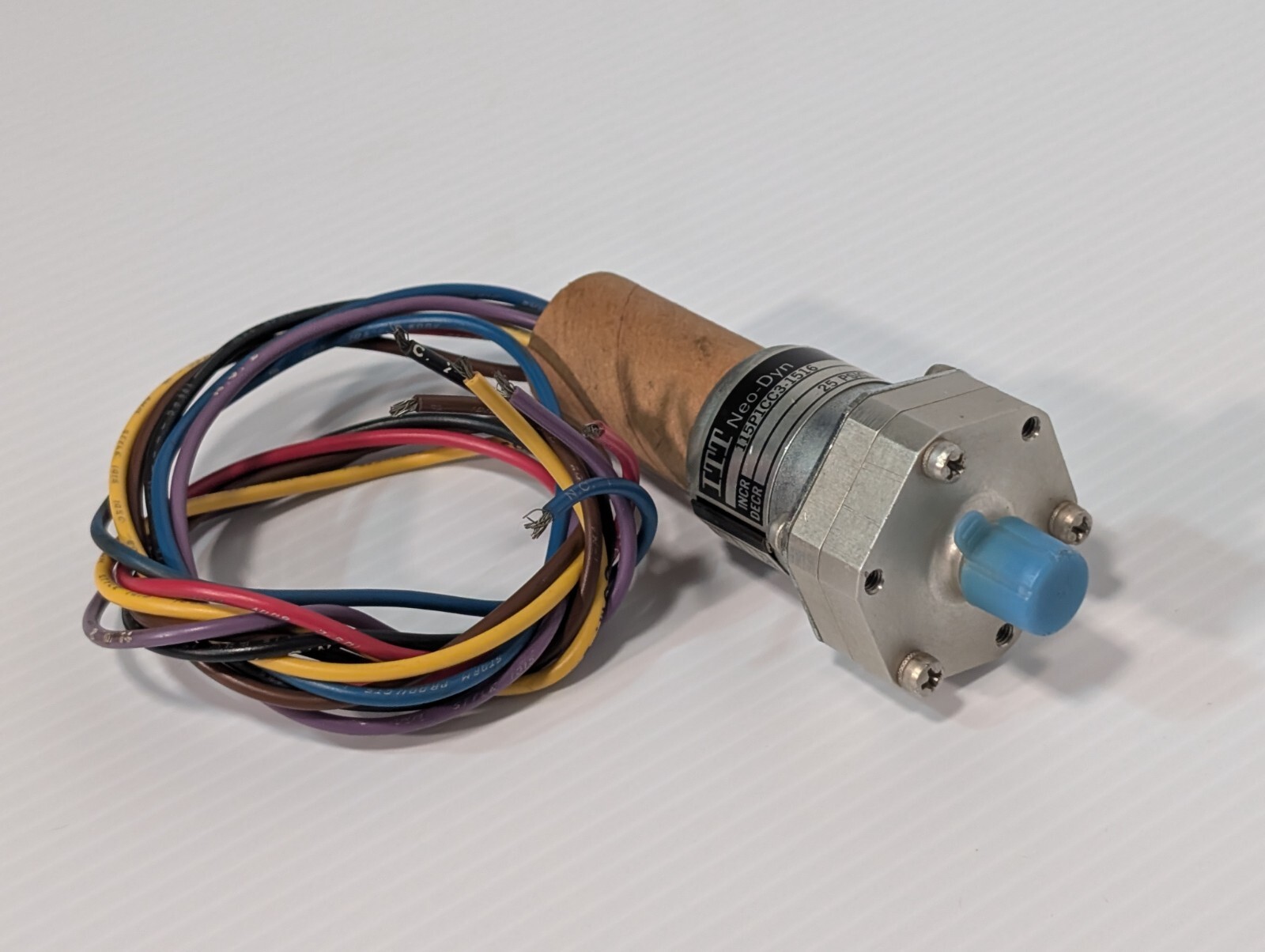 ITT Neo-Dyn 115P1CC3-1516 Pressure Switch 98087, 25PSIG, 5A, 125/250VAC