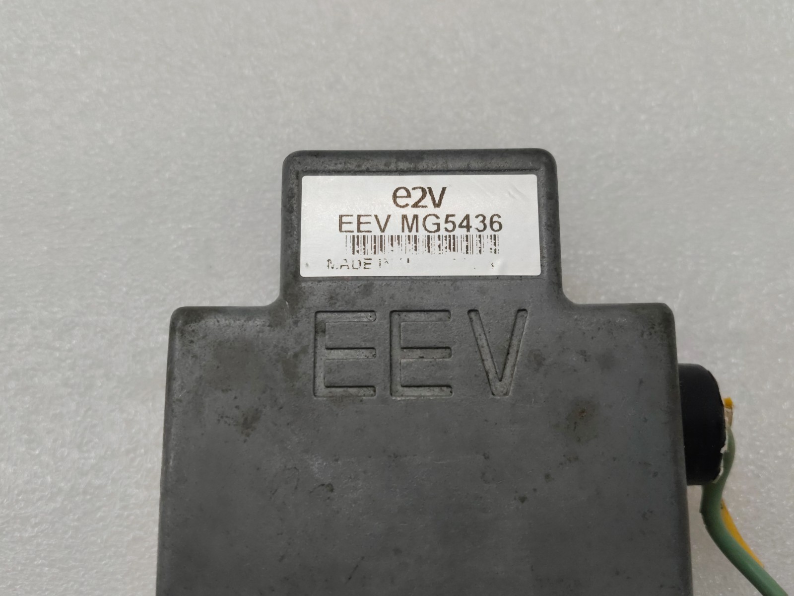 E2V Technologies EEV MG5436 Magnetron / E2V EEV MG5436 Magnet / Made in England
