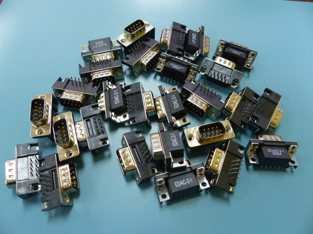 EDAC 621-009-260-012 Qty of 27 per Lot DB9M R/A EDAC