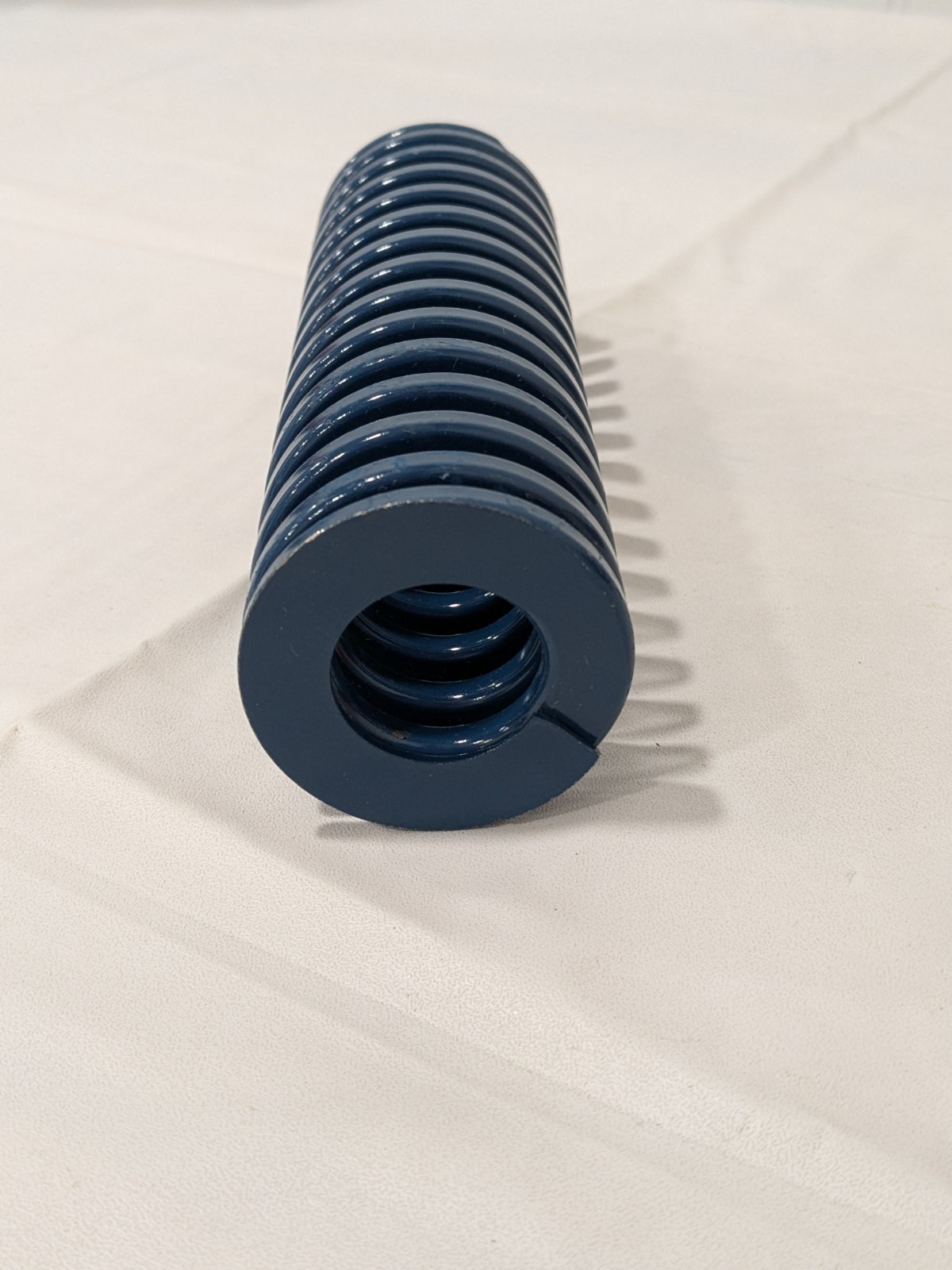 Dayton Lamina Die Spring 2″ Hole Dia, 1″ Rod Dia, 6″ Free Length, Blue 9-3224-21