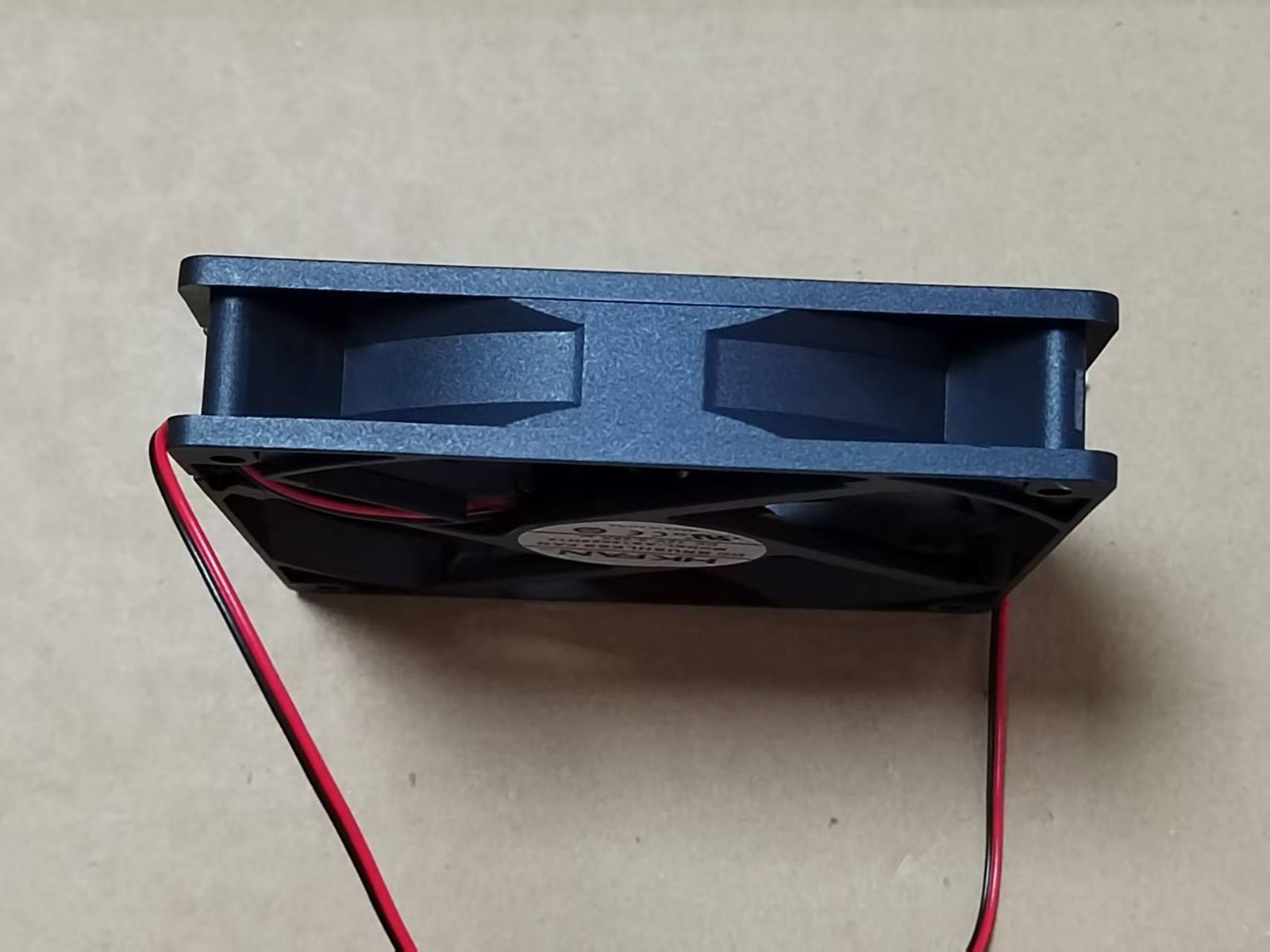 one HK FAN AS12025H12 DC12V 0.25A 2-wire cooling fan 120*120*25mm