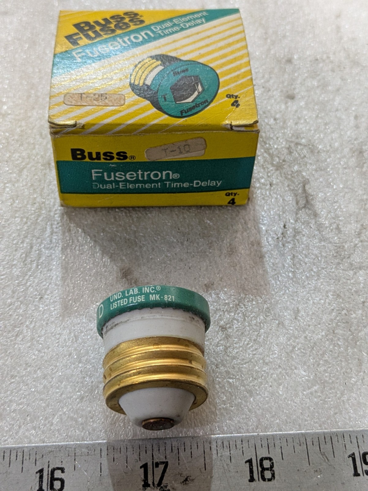 Buss Fusetron T-25 25A 125V Type T Dual Element Time Delay Fuse MK-821 Lot of 8