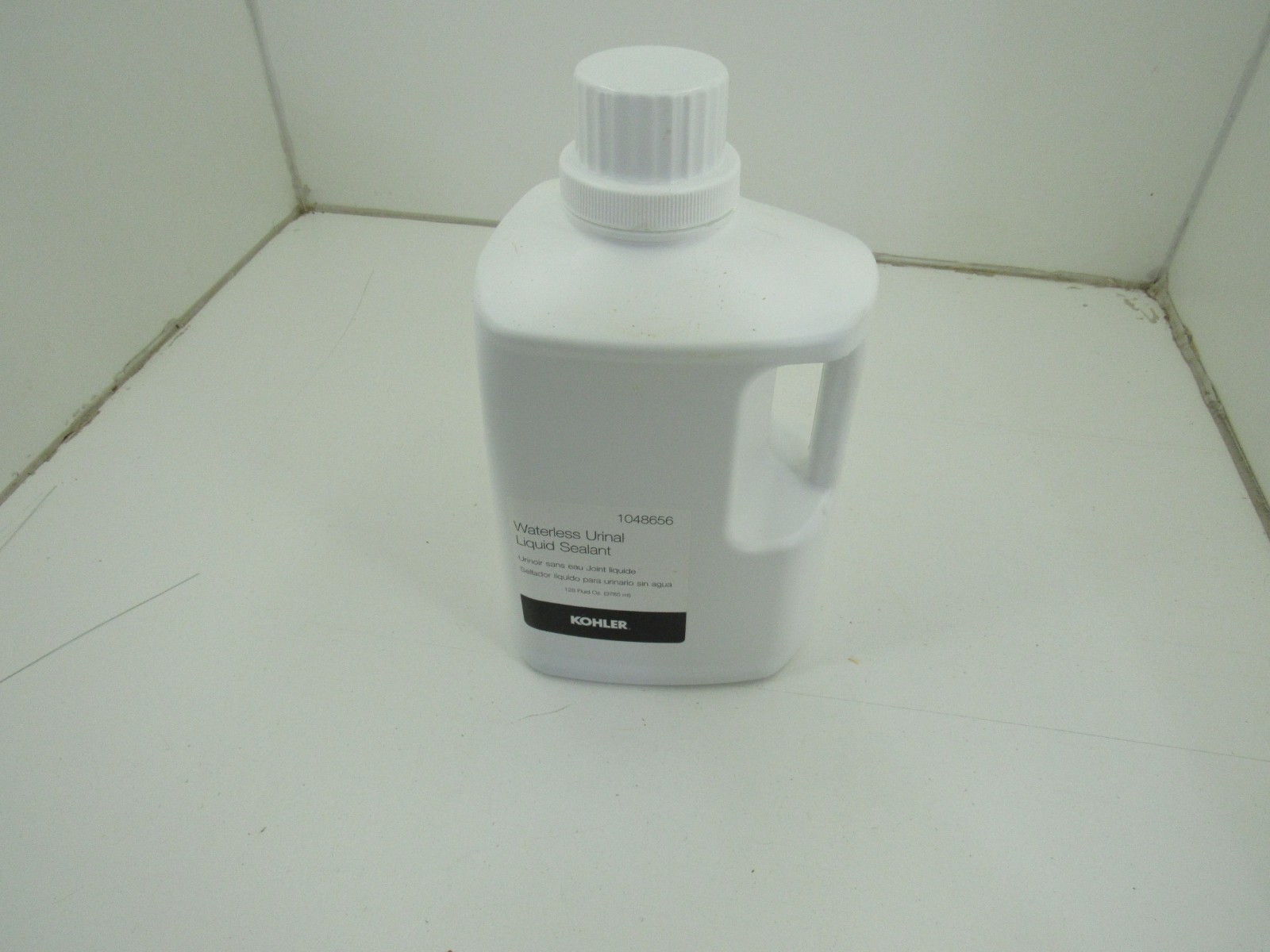Kohler 1048656 Waterless Urinal Sealing Liquid 128 oz 1 Gallon