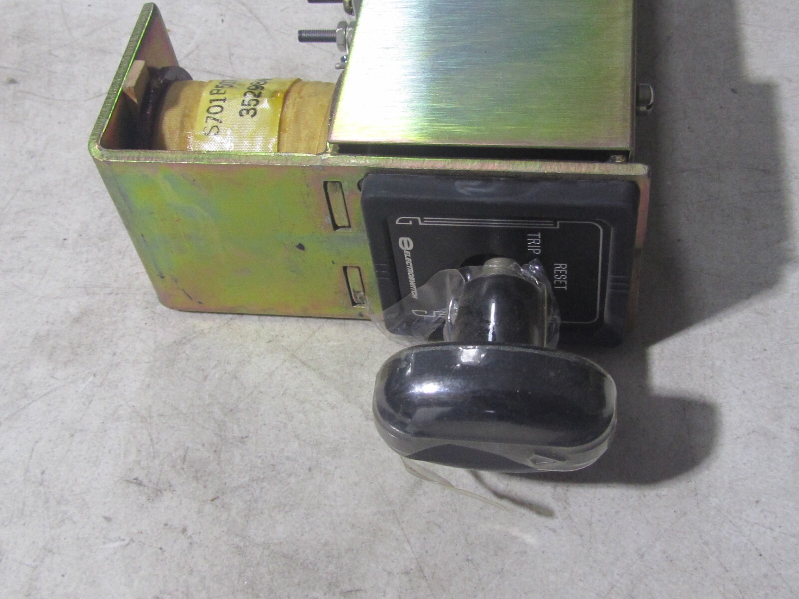 NEW ELECTROSWITCH ROTARY SWITCH 422D949G24H
