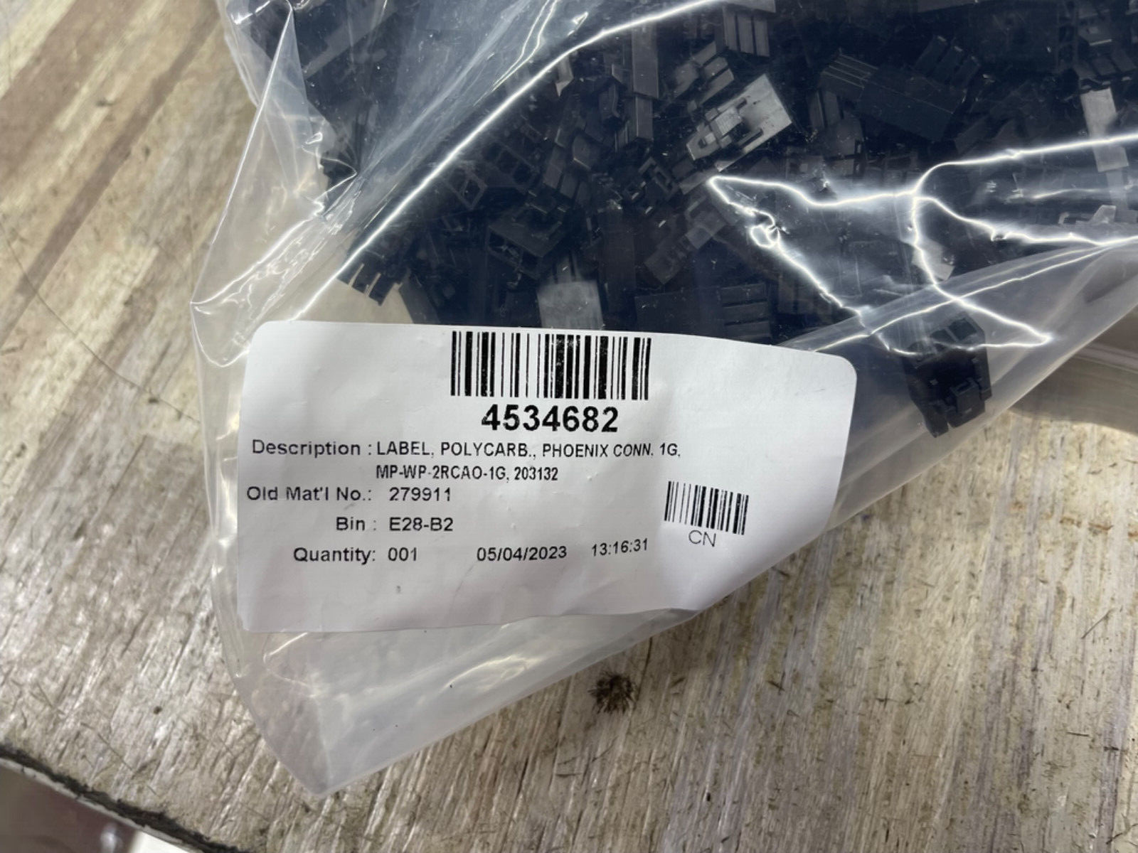1000 pieces mp-wp -2rcao-1g polycarbonate e28-b2 mini connector