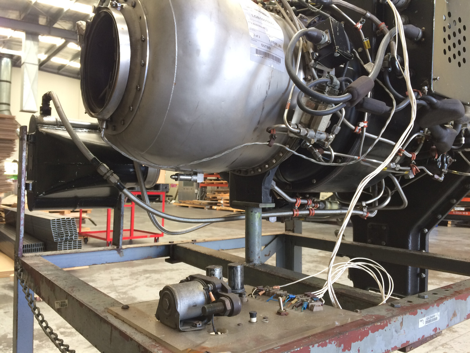 Garrett Airesearch GTCP85-102 gas turbine engine AC+DC GENERATORS 39 HOURS TSO