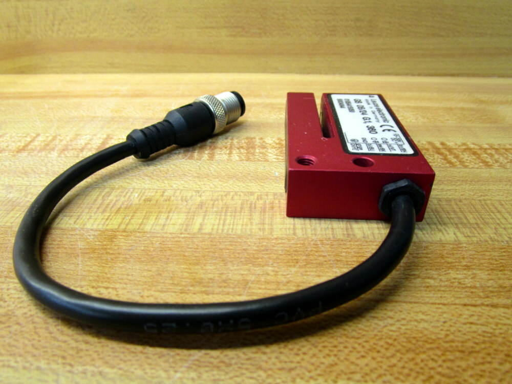 Leuze Electronic GS 05/24 G.1 360 Optical Sensor GS0524G1360
