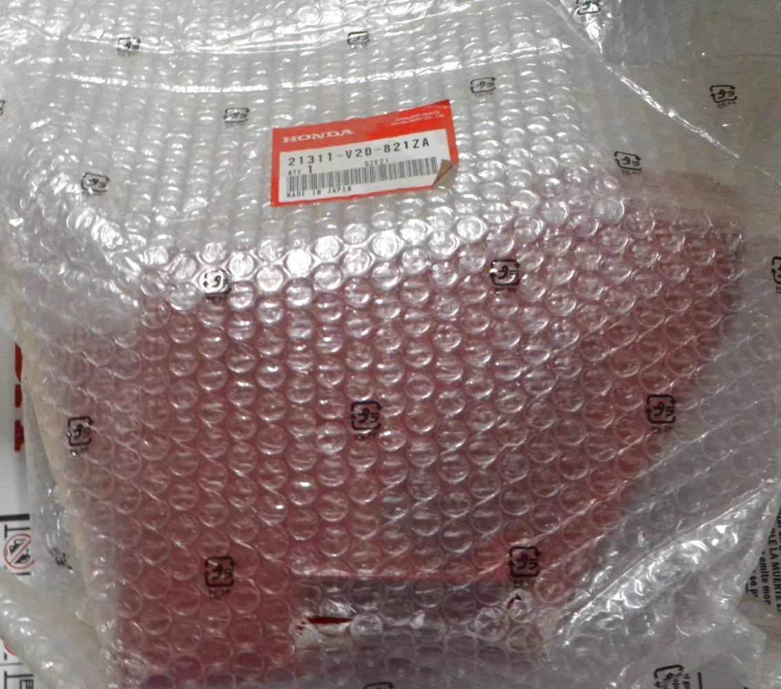 New, Honda 21311-V20-821ZA Cover, Change *R280* (power red) – Fits FRC800 Tiller
