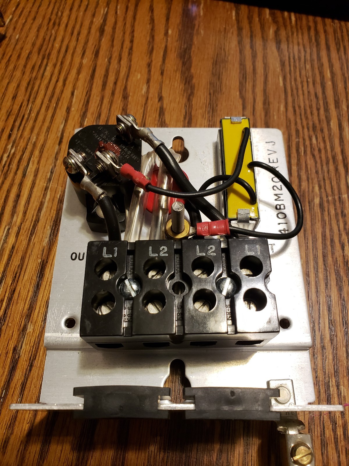 Brand New TII 400 series Transient Voltage Surge Suppressor 410BM20