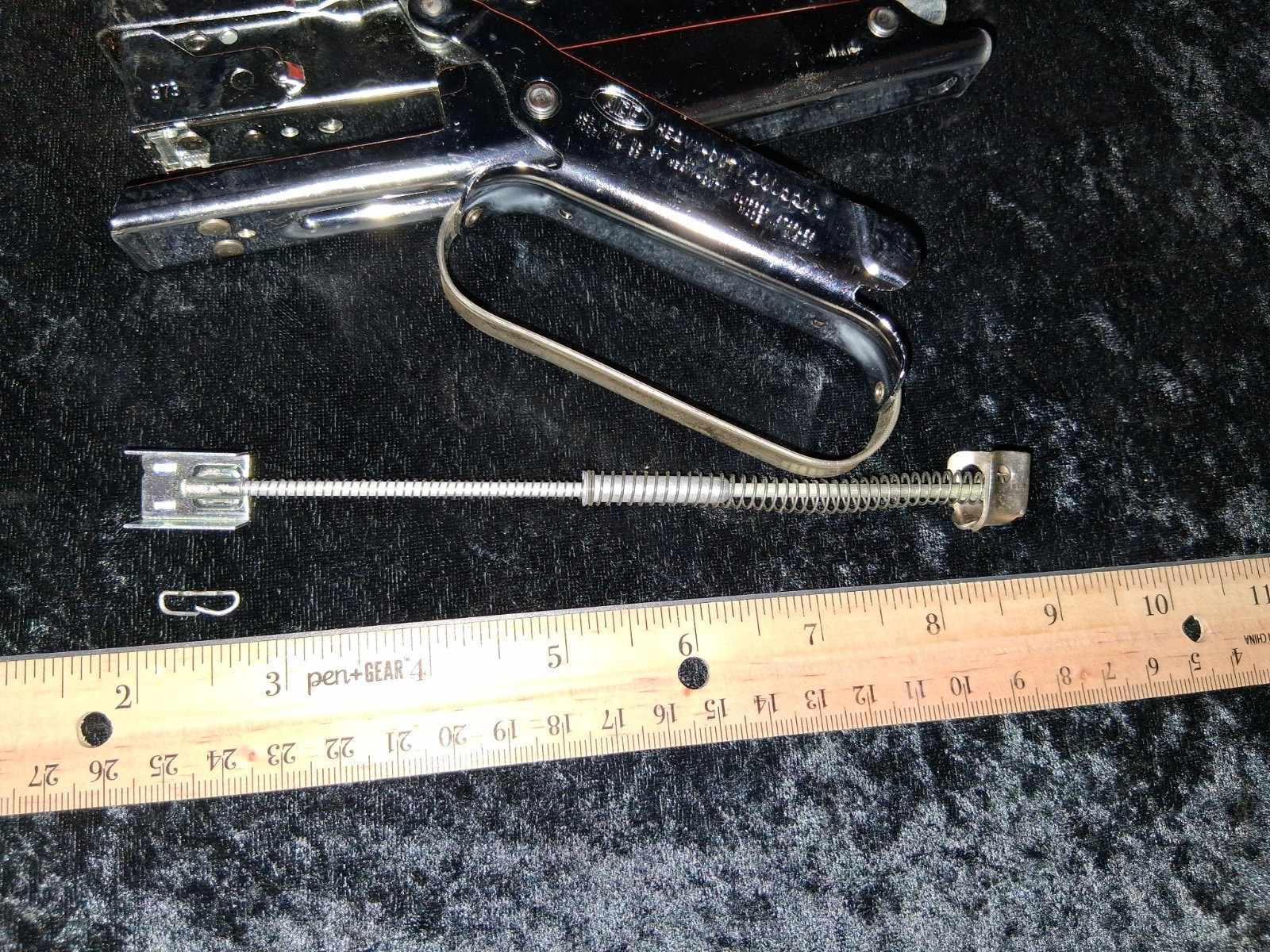 USED Heavy Duty Ace #82 Stapling Plier in Orig. Box plus Instructions