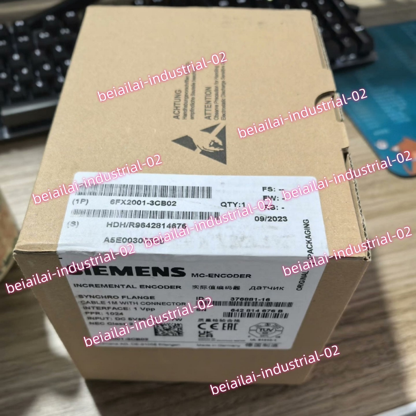 SIEMENS Actual Value Encoder 6FX2001-3CB02#1pcs new in box