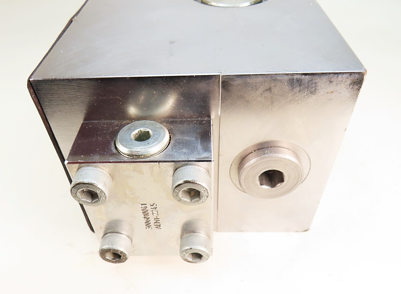 Bucher CINDY 25-B-PVD-S500-L-G22-1-SVT360 300601031100003 Hydraulic Valve NEW