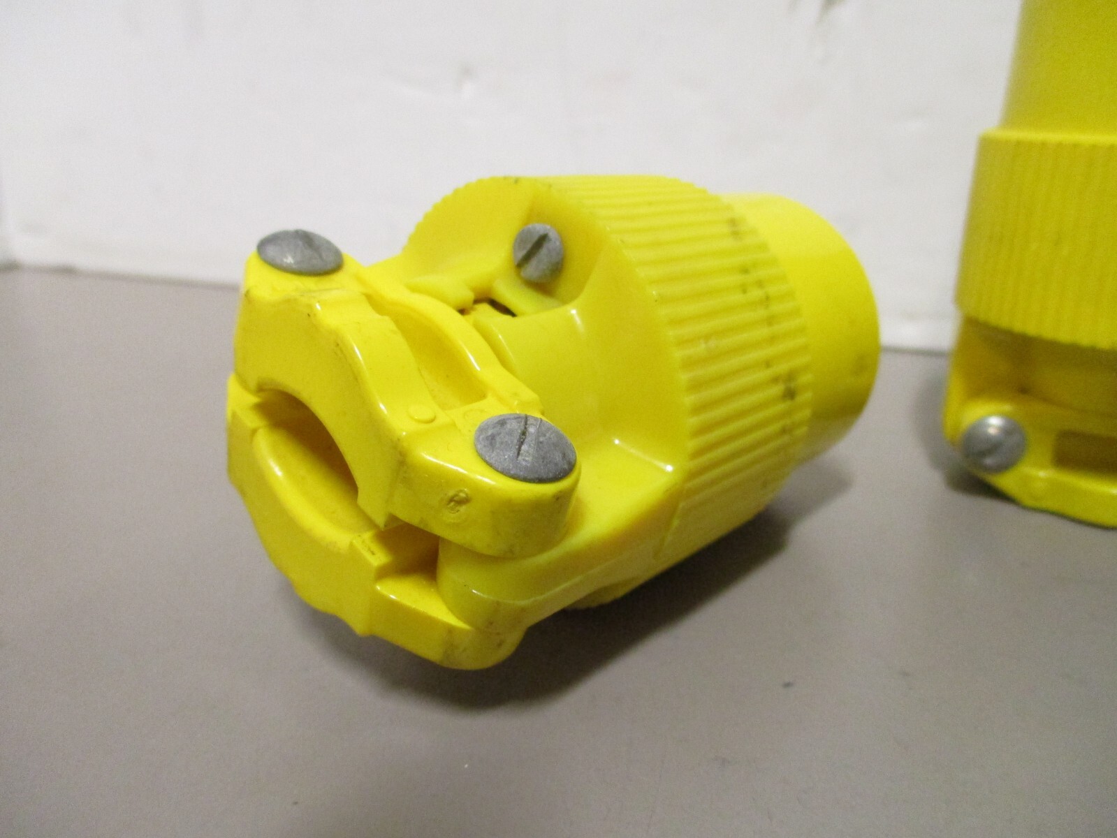 x2 P&S Twist-Lock Cord Plug End Female 20A 125V 2-Pole 3-Wire Grounded Yellow
