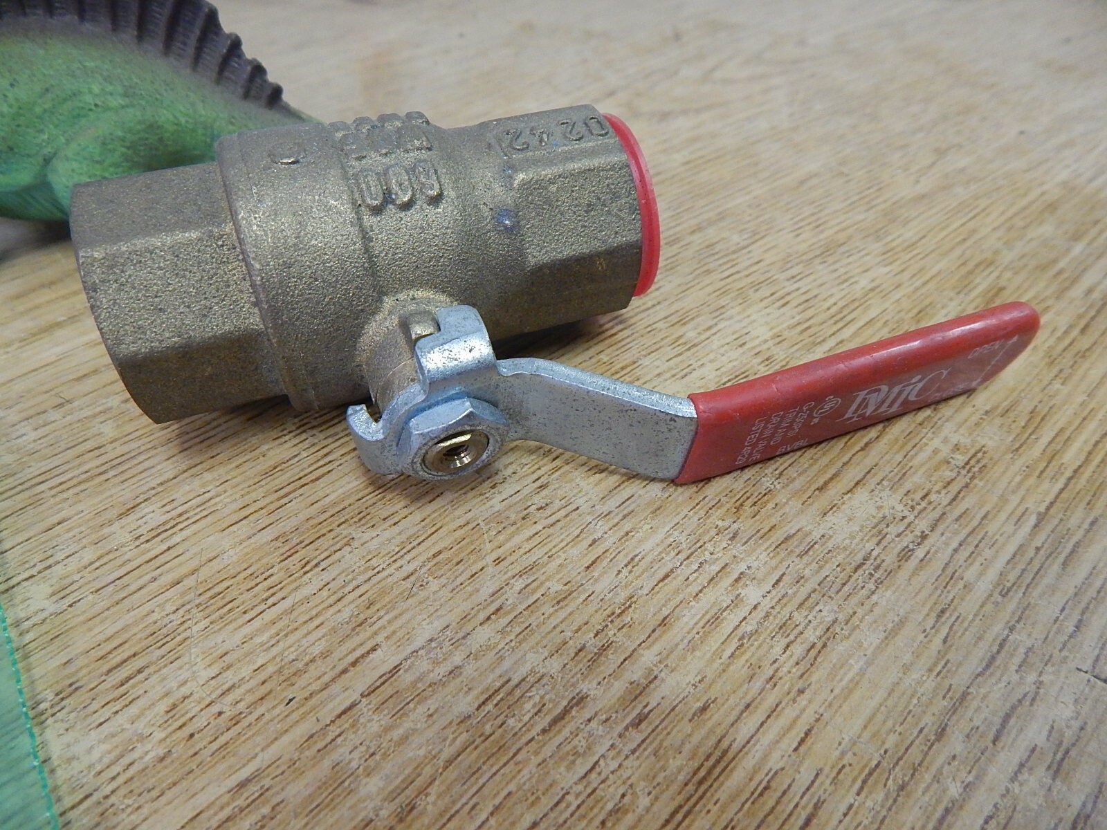 DMIC 0242 600 WOG ON2D 3/4″ 125G BRS Valve with Handle *FREE SHIPPING*