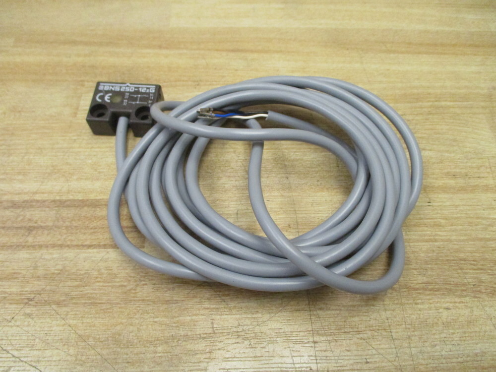 Schmersal BNS250-12zG Safety Sensor BN5250-12zG 9′ 10″ Cable