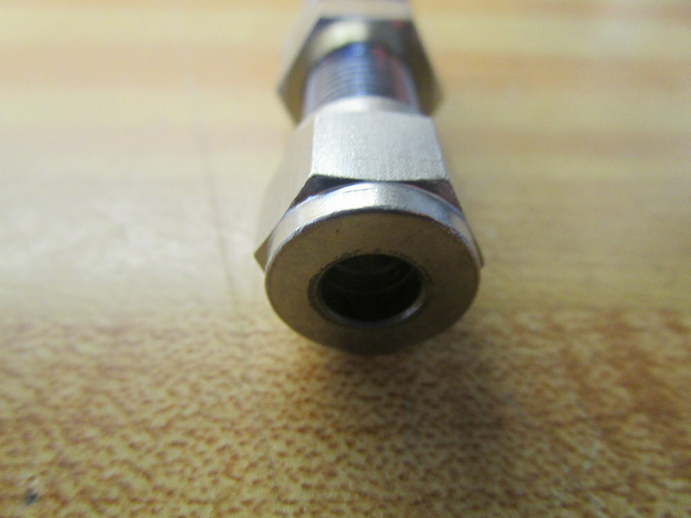 NDC 4065800 Bulkhead Union