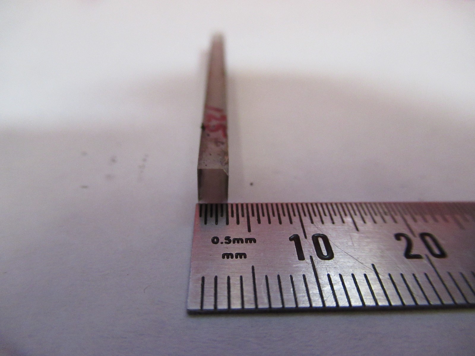 NLO NON LINEAR OPTICS LITHIUM NIOBATE CRYSTAL BAR ELECTRODED AS PICTURED 96-B-13