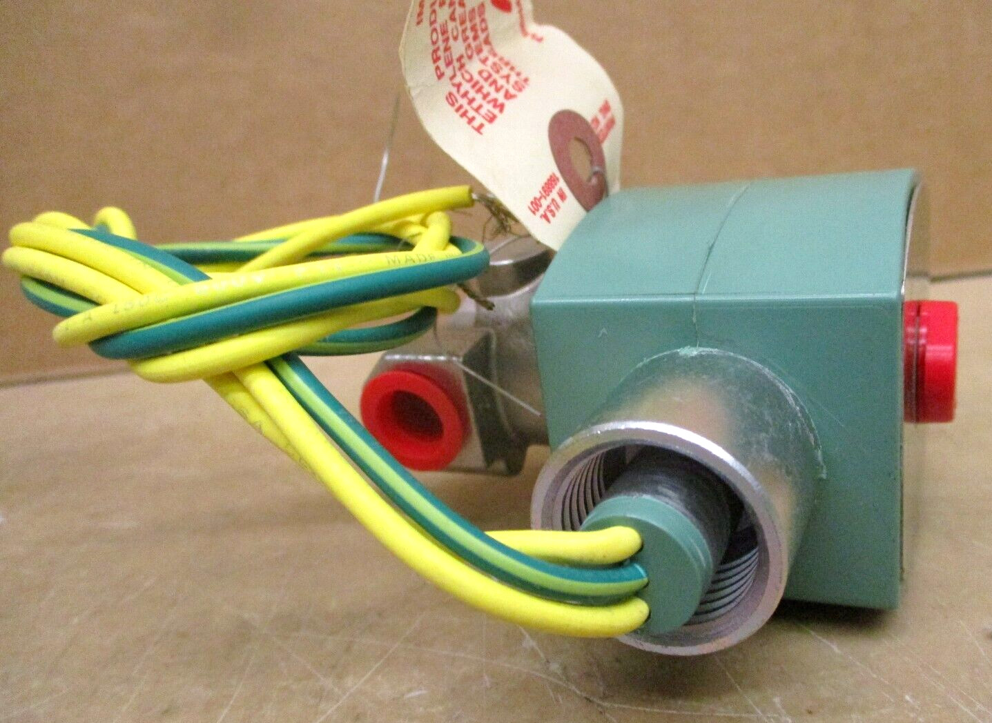 ASCO Red-Hat Valve 8262H182E 24 DC 290 PSI 1/4 Pipe 11.6 Watts 48755LIN