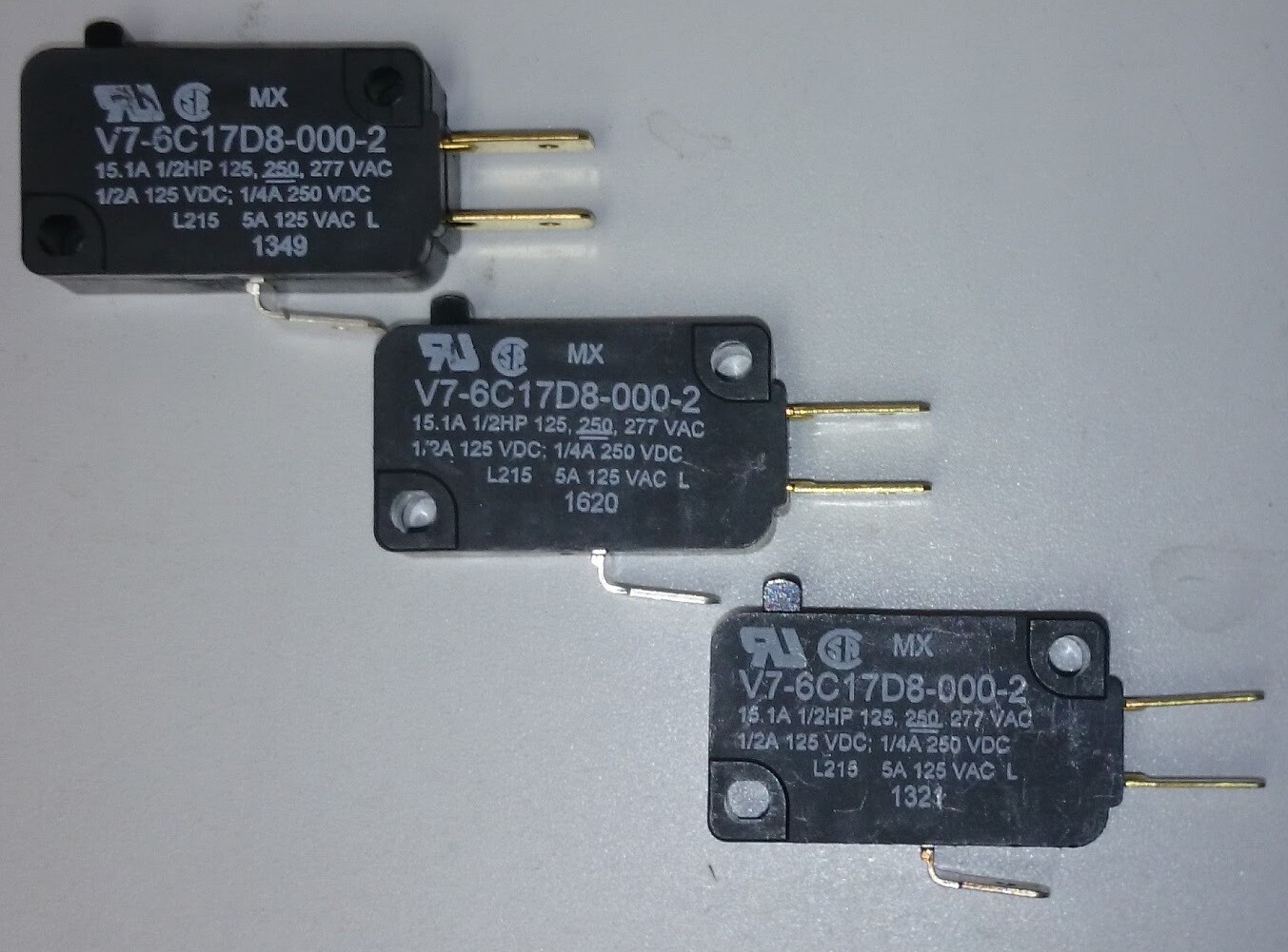 3 pieces V7-6C17D8-000-2 Honeywell Micro Switch