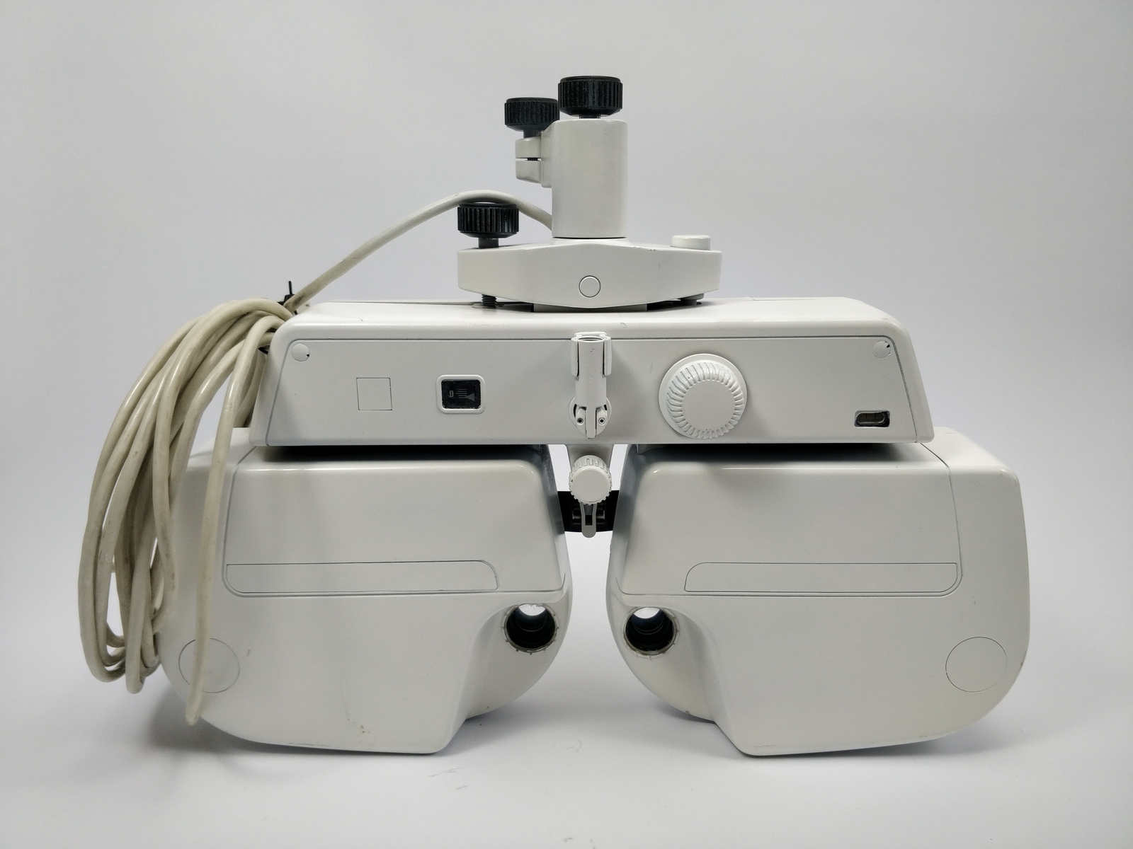 Nidek RT-1200 Refractor Head – Ophthalmic Equipment