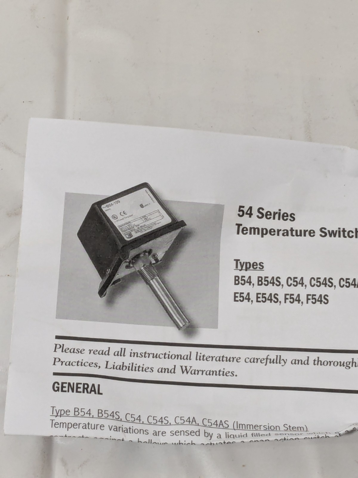 United Electric Temperature Switch: 200° to 425° F B54-109