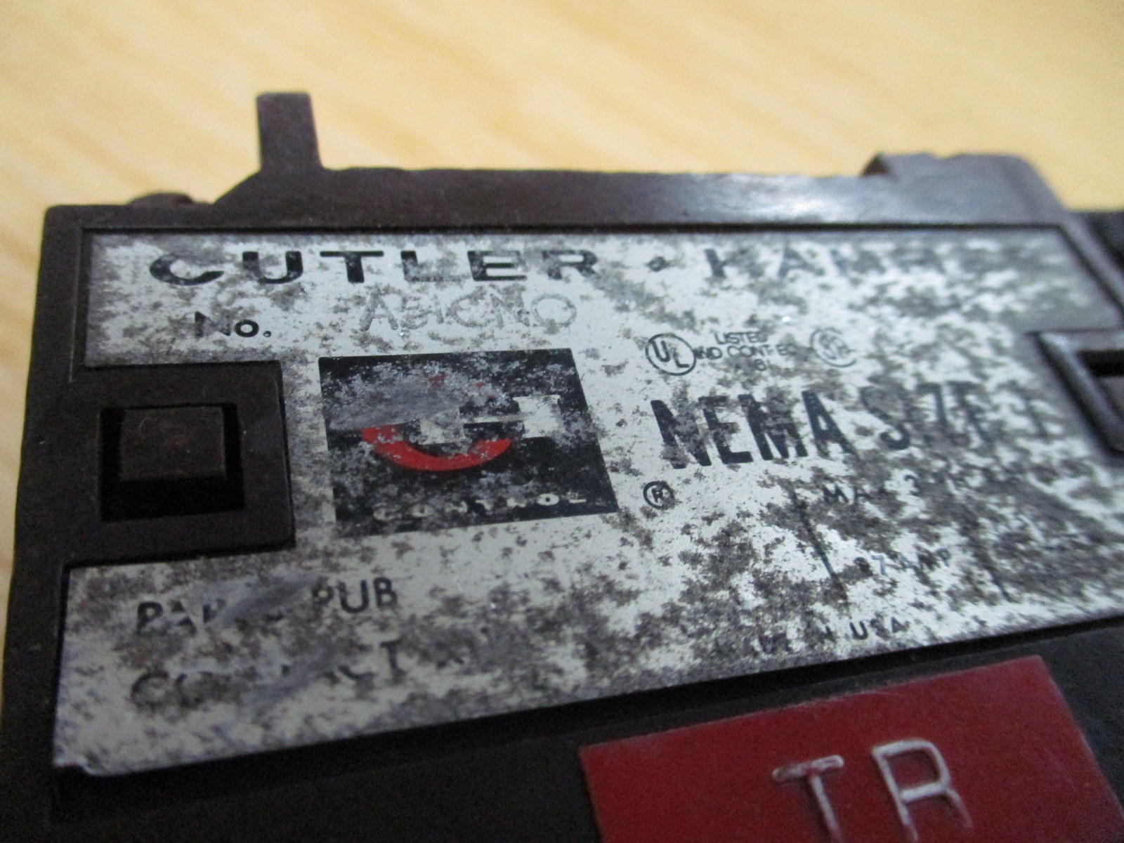 Cutler Hammer A51CNO Reversing Contactor A51CN0 A50CG0; W/ Bracket