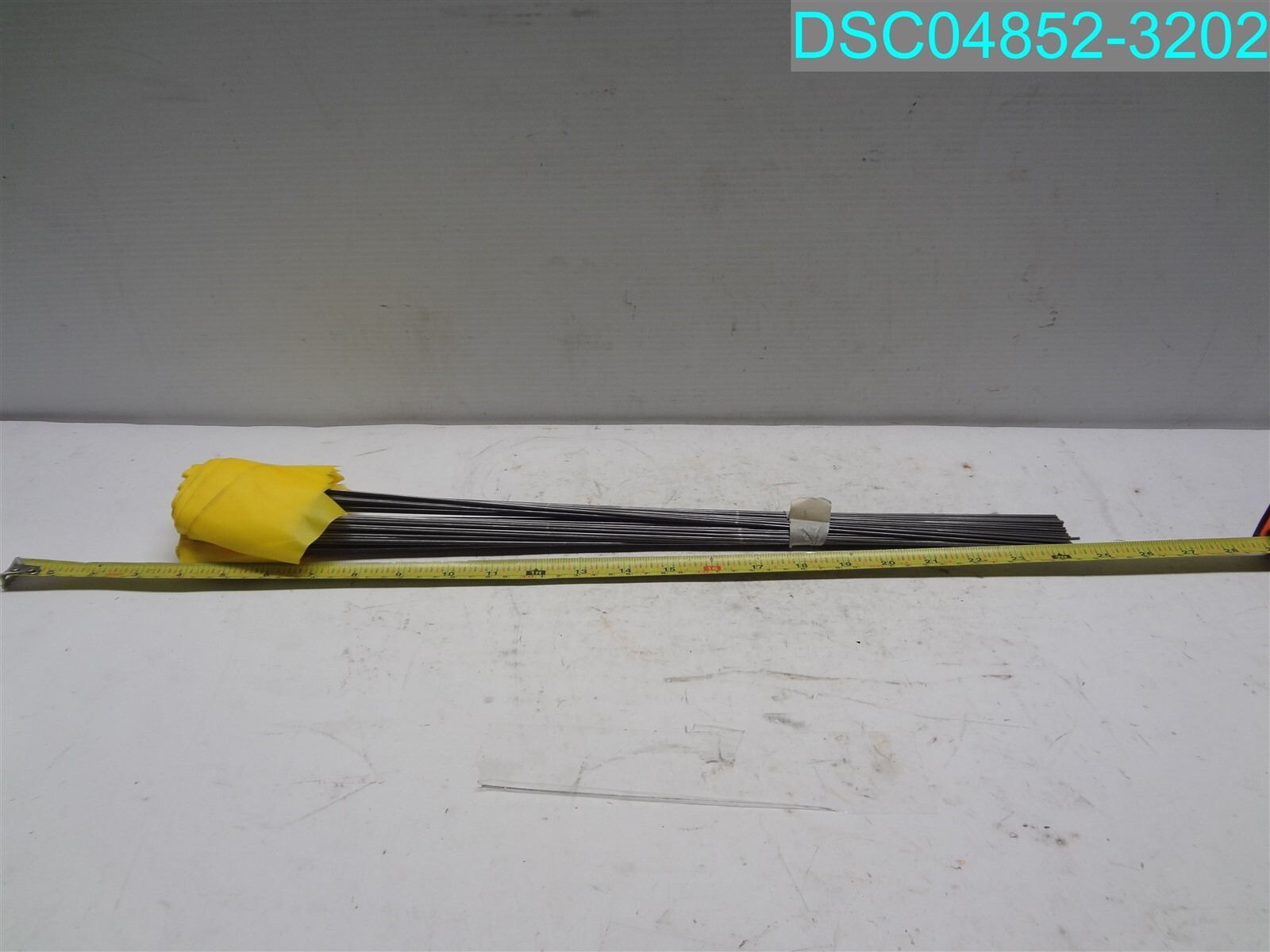QTY=95: Utility Marking Flags 2 1?2 x 3 1?2″ YELLOW