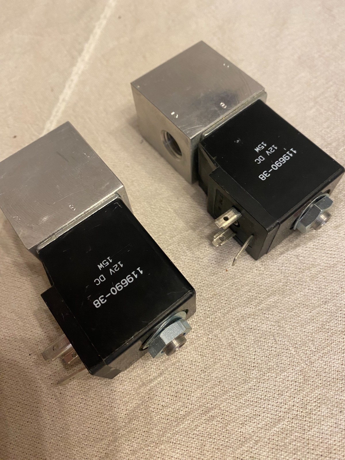 ARO CAT66P-012-D Solenoid Air Con Valve,Three-Way,150 psi 4HN46