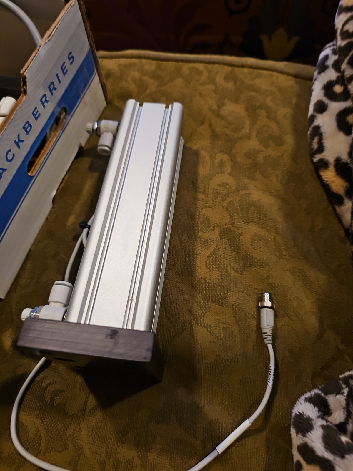 SMC Pneumatic Cylinder 125mm Stroke w/ Switch D-M9PSAPC CD 2A3-9W1 2TN-125DCZ