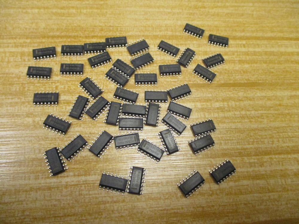 Onsemi MC33074AD Integrated Circuit (Pack of 45)