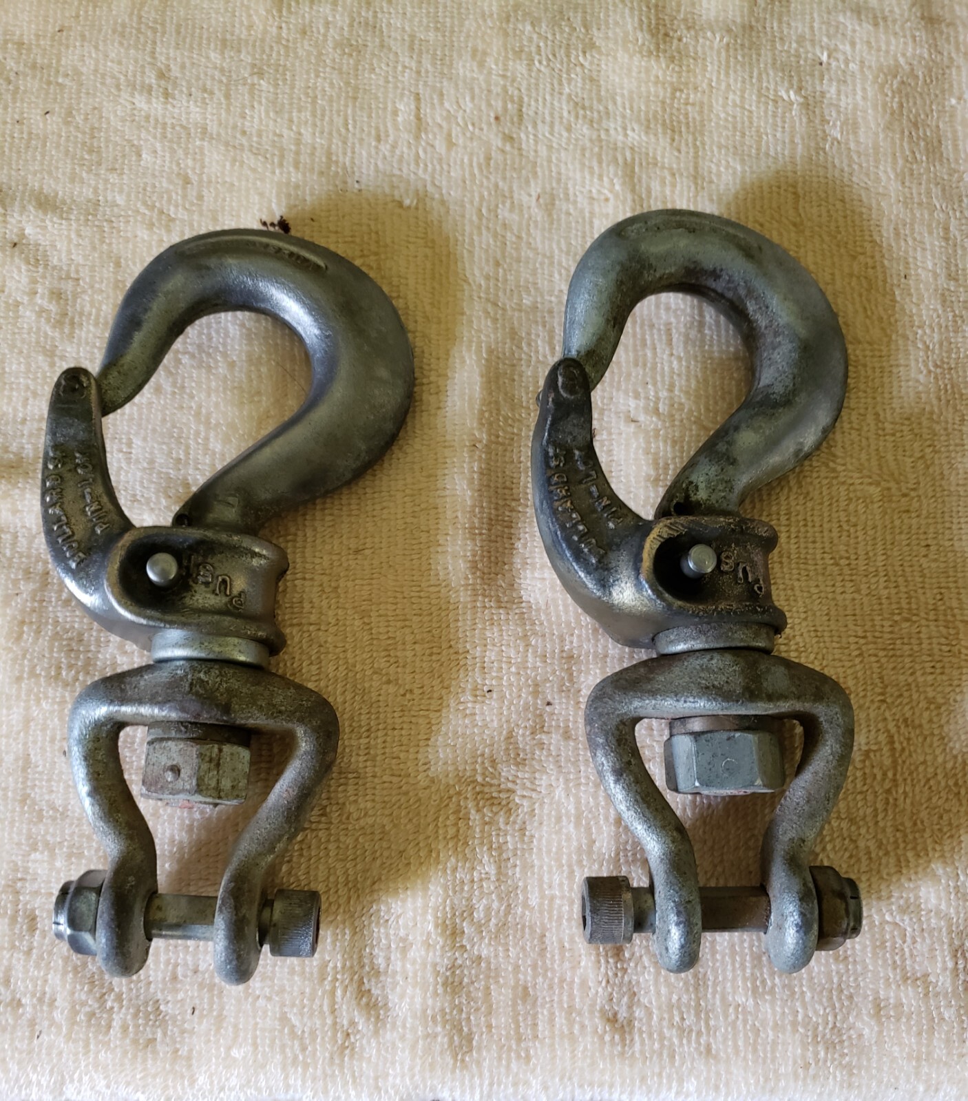 VULCAN HH-3/ BULLARD 1.4 TON HOOK #3 USED CROSBY