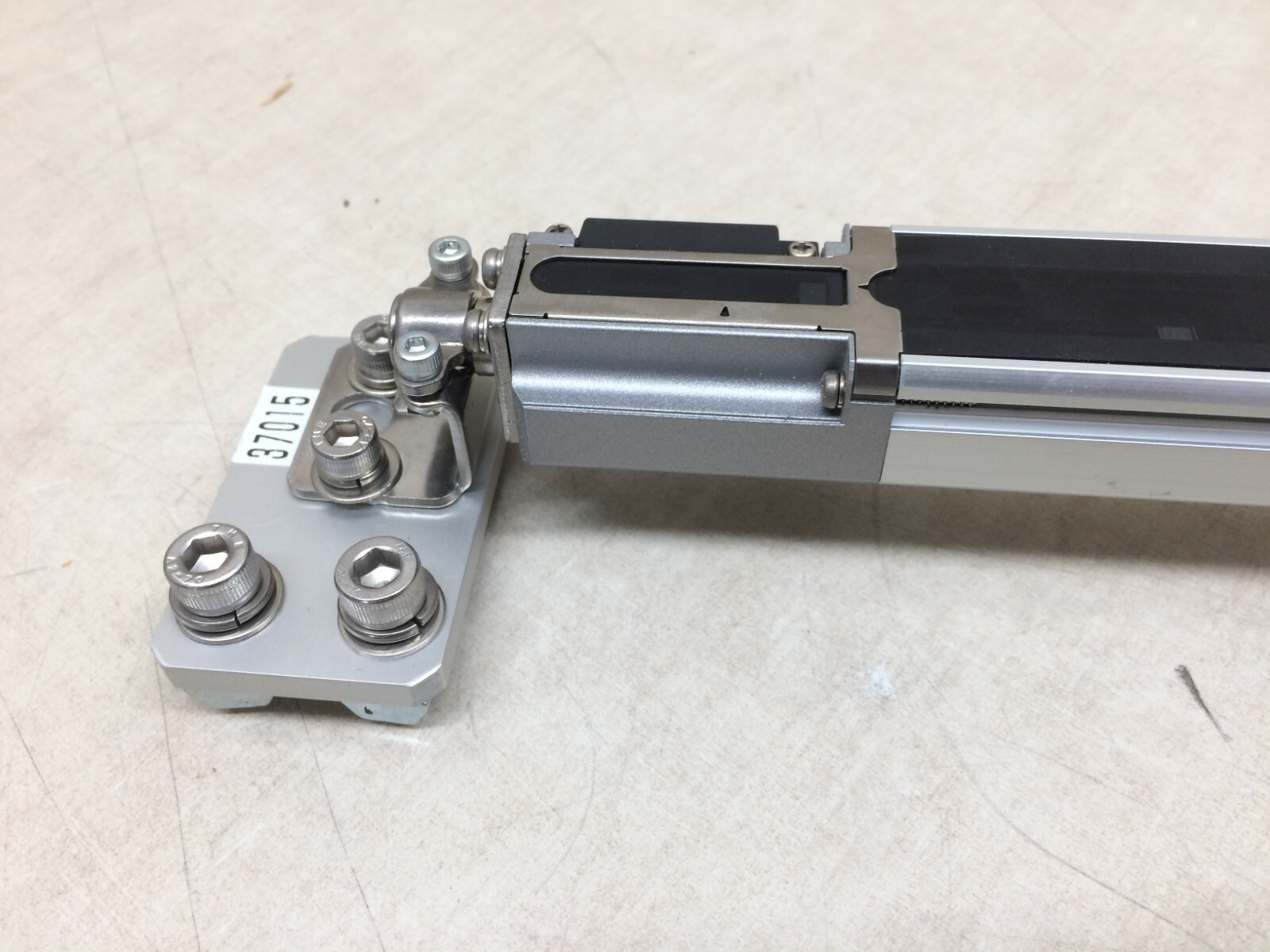 Keyence SL-V08L Safety Light Curtain Transmitter & Receiver SL-V08L-T SL-V08L-R