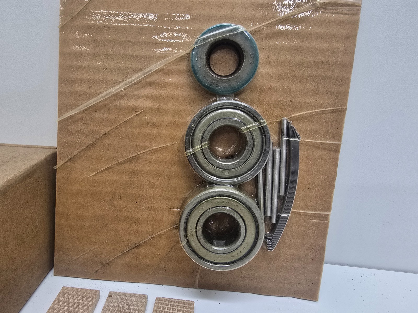 NEW INCOMPLETE! GAST REPAIR KIT K281.