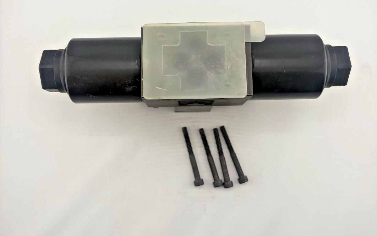 NEW FOR Yuken DSG-01-3C3-D12-7090 Directional Valve