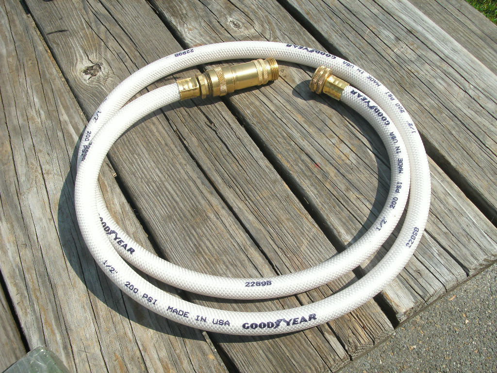 GOOD YEAR BRAIDED HOSE 200 PSI 1/2″ X 72″ BRASS 3/4″ SWIVEL FITTING X 3/4″ HOSE