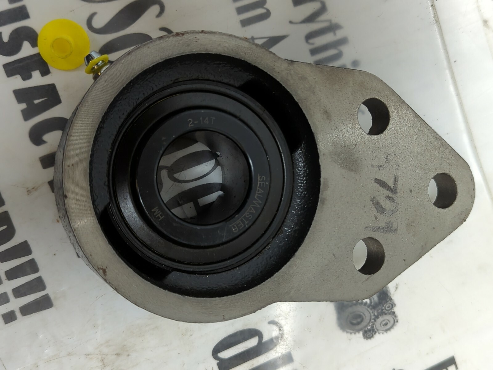 SEALMASTER,BB-20T,CONCENTRIC LOCKING FLANGE MOUNT BEARING 3-BOLT 1-1/4 IN BORE