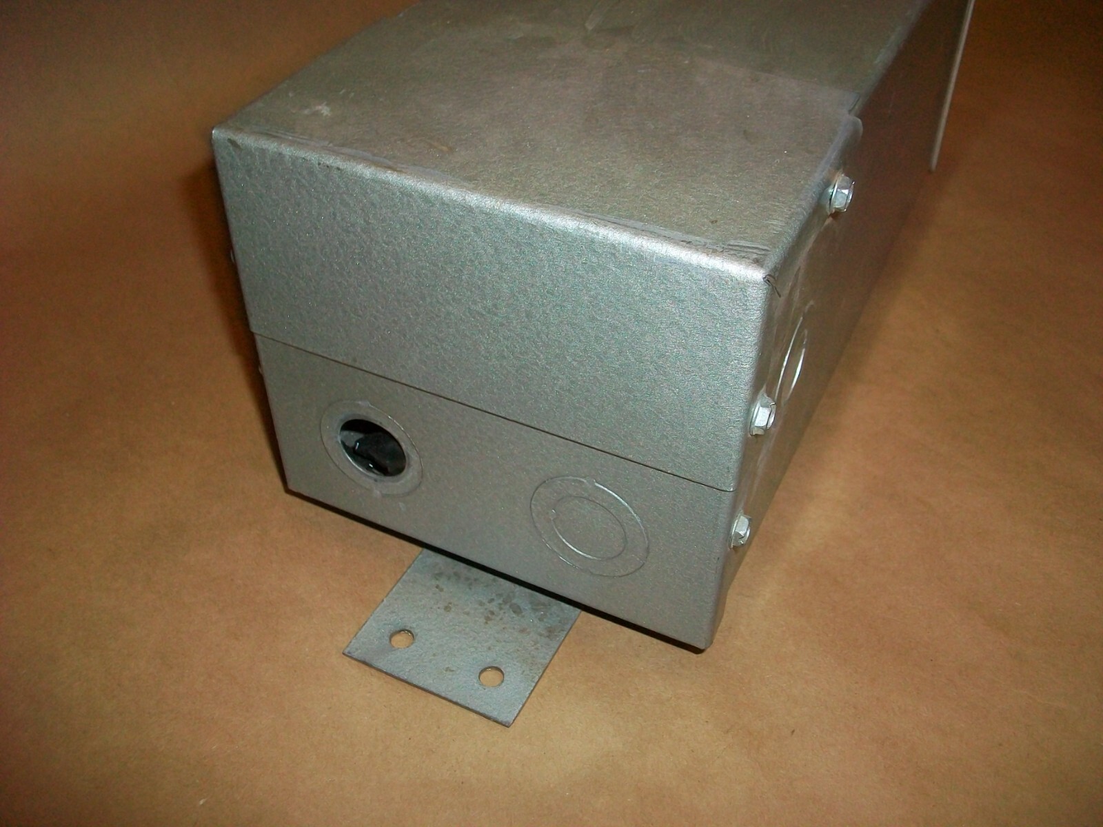 Dongan 85-1035SH Single Phase General Purpose Transformer 1.0 kva USED