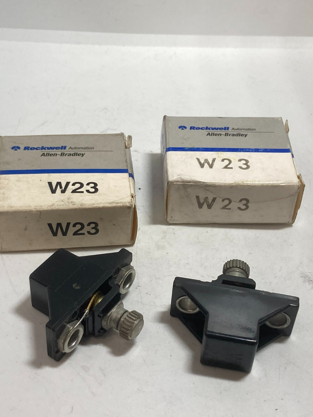 ALLEN BRADLEY W23 THERMAL OVERLOAD HEATER ELEMENT (LOT OF 2) NIB