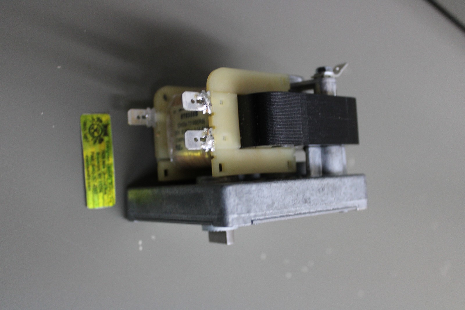 675358B Washer Motor & Gear 220v 50/60hz