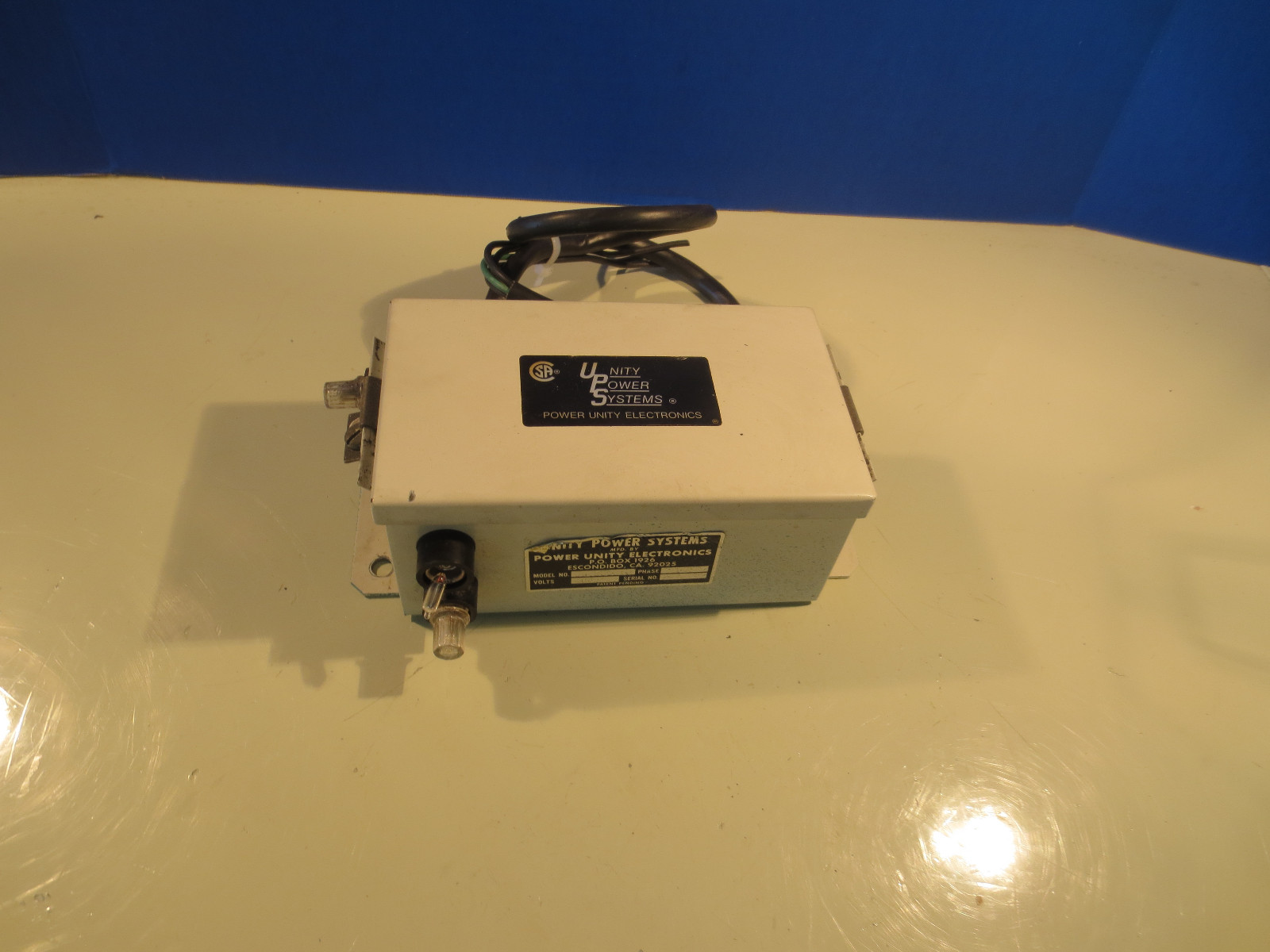 POWER UNITY ELECTRONICS UNITY POWER SYSTEMS UP4803DF
