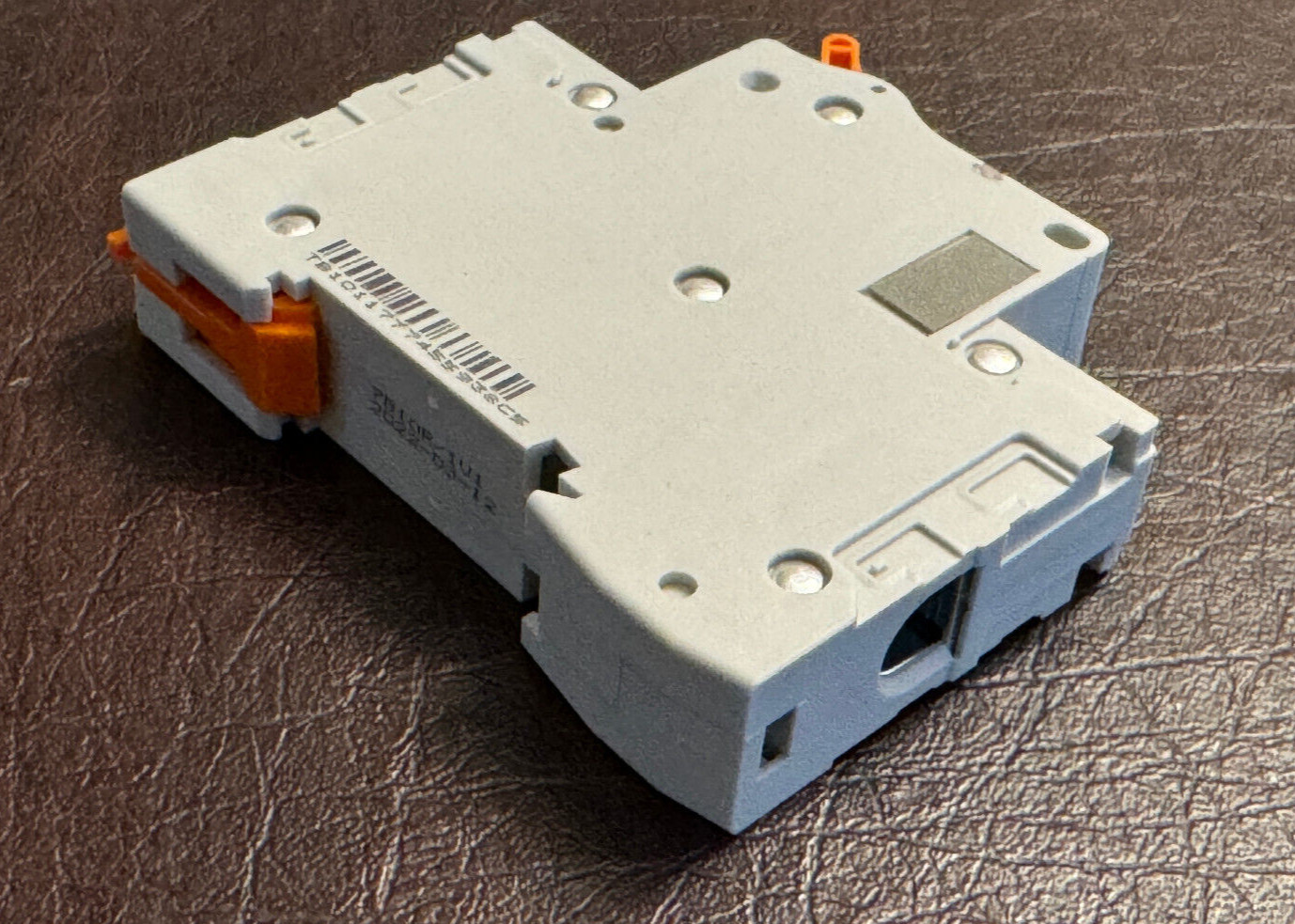 Phoenix Contact 1019916 TMC 71B 10A Thermomagnetic Circuit Breaker DIN Rail 35mm