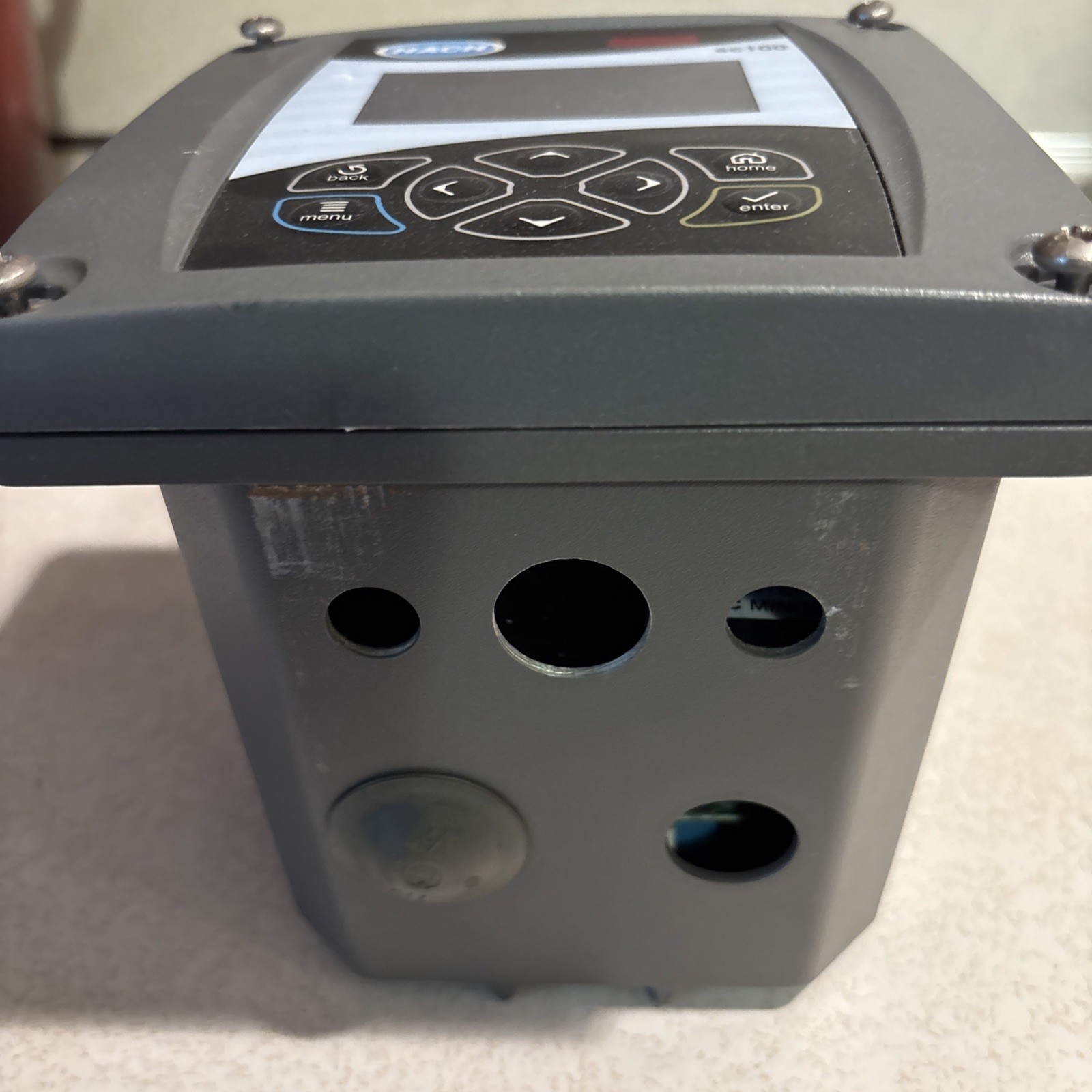 HACH,LXV4015204002,SC100 CONTROLLER ANALYZER