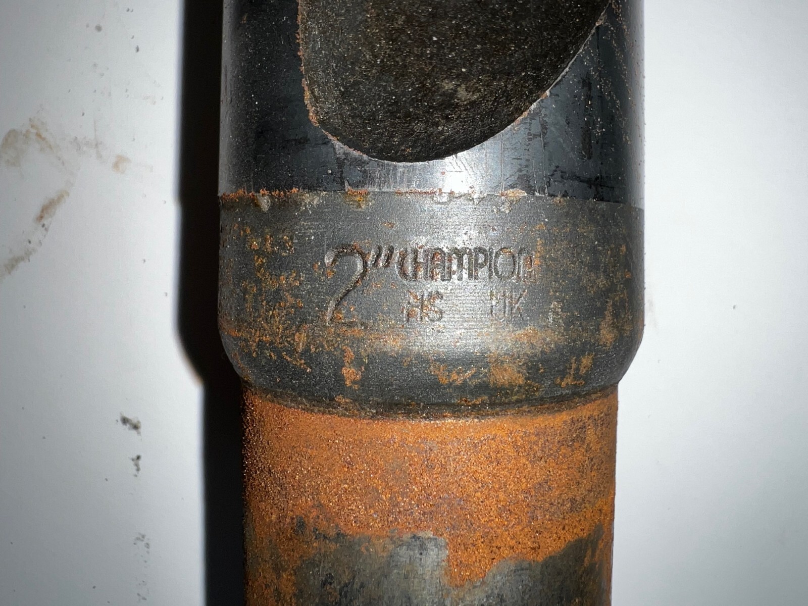 CHAMPION MORSE TAPER SHANK DRILL BIT MT5 2″ CUT 11-1/4″ LOC 18″ OAL